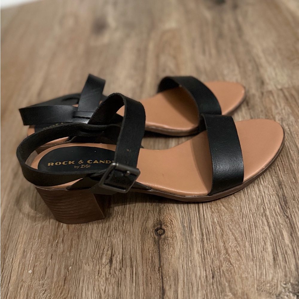Rock & Candy Black and Tan Women's Sandals